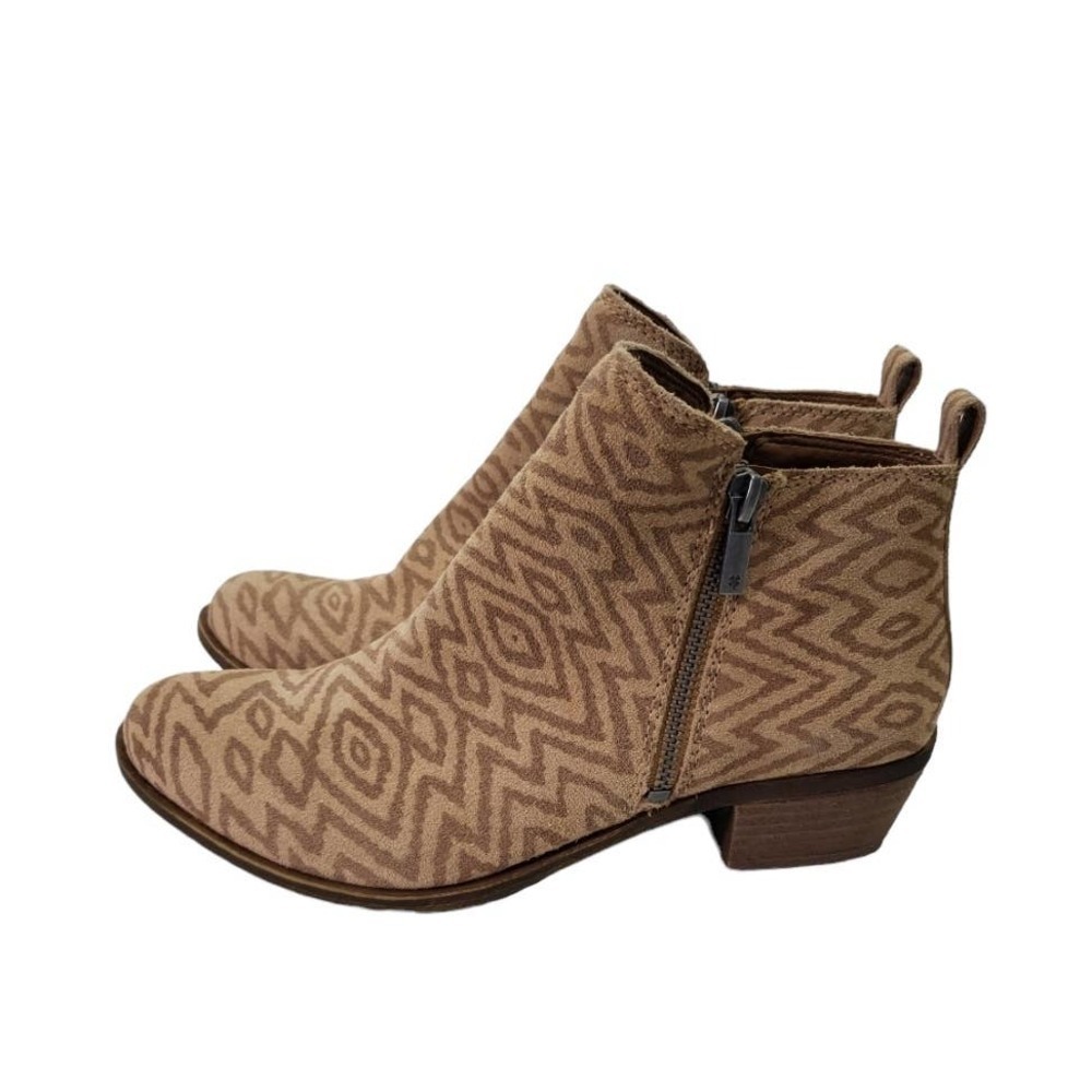 NEW Lucky Brand Basel Booties Toffee Barillos 8 Tan Zig Zag Boots NIB